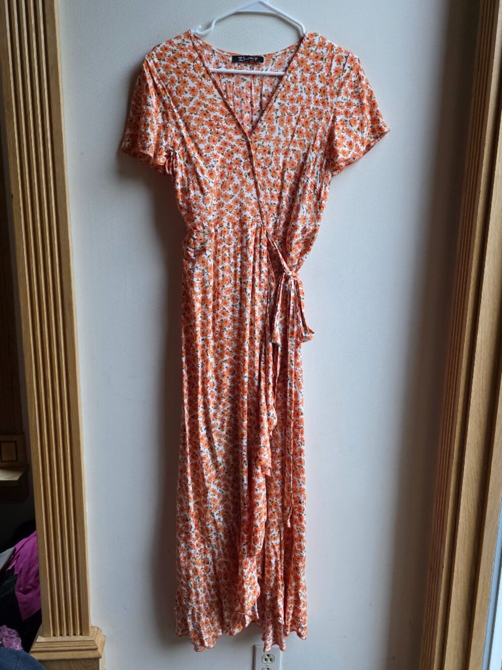Simplee Orange/White Floral V-Neck Wrap-Around Maxi Sun Dress Size Small